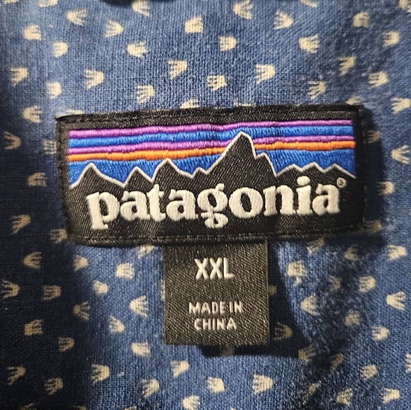 Patagonia Men's Blue Short Sleeve Button Down Shirt XXL - Picture 6 of 6